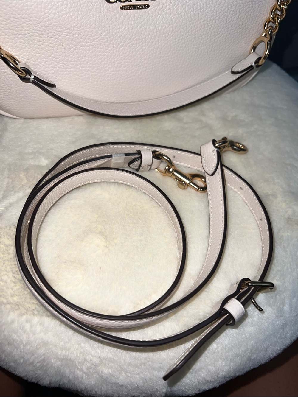 White Coach Teri - Picture 4 of 4